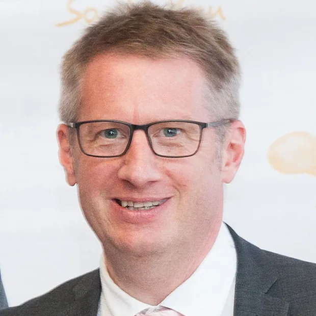 Public photo of Benjamin Mark Roberts.